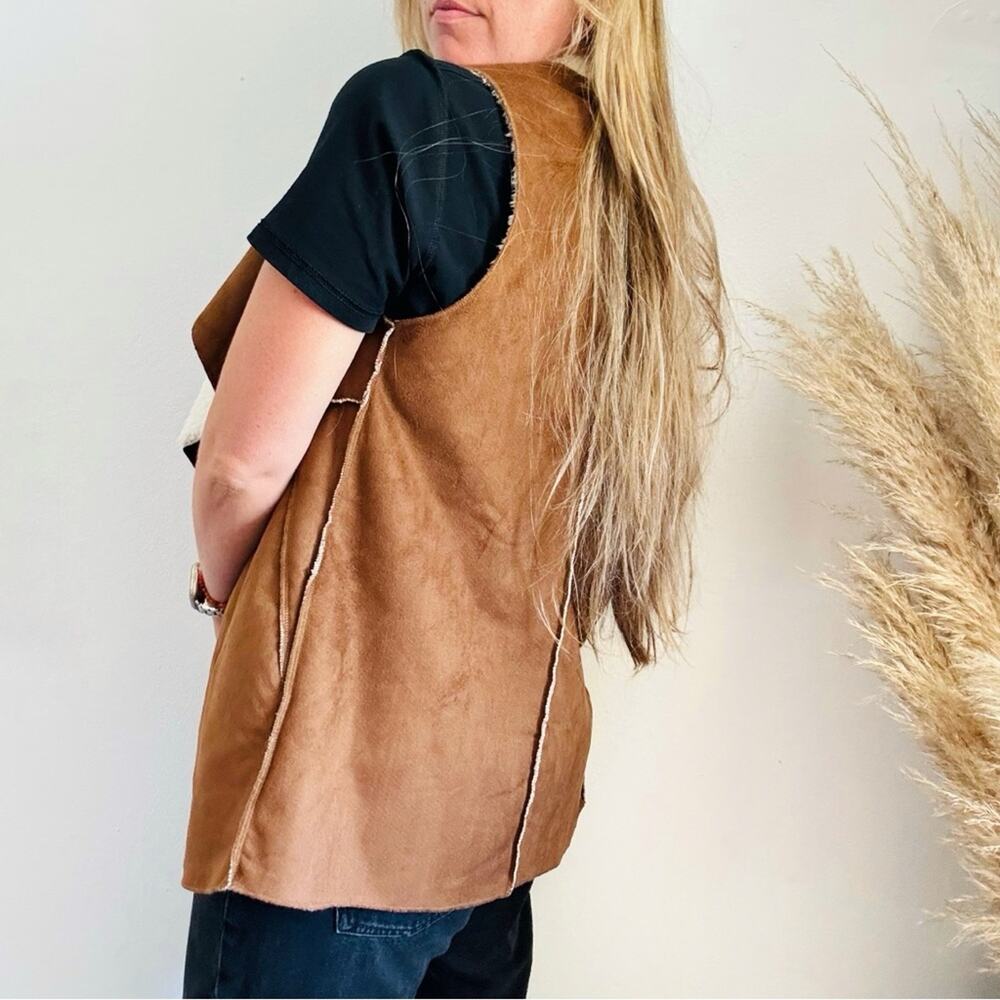 ANTHROPOLOGIE Brown Cream White Teddy Shearling $138 Open Vest Sleeveless Top M - Picture 8 of 16